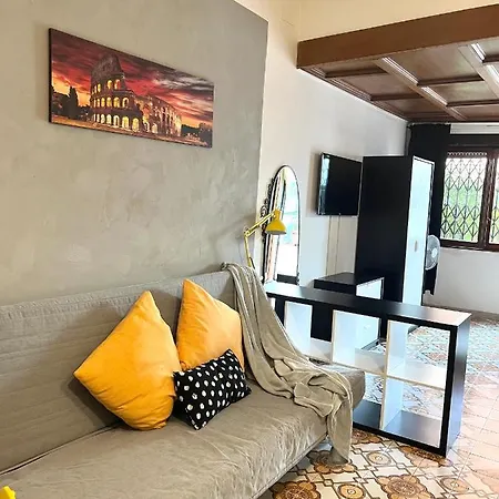 Casa de hóspedes Aria Di Casa *